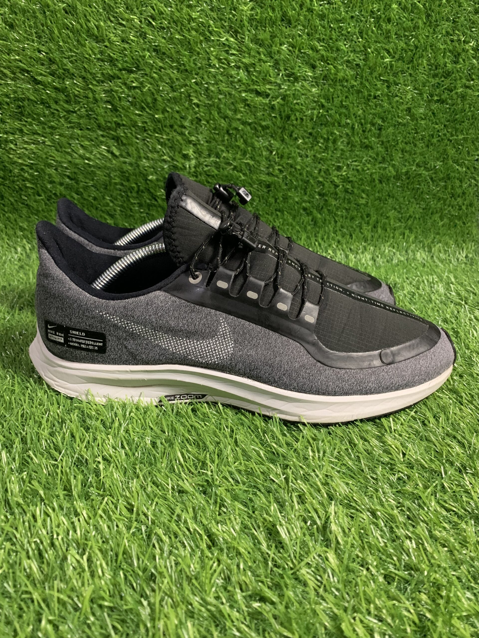 Nike Air Zoom Pegasus 35 Shield