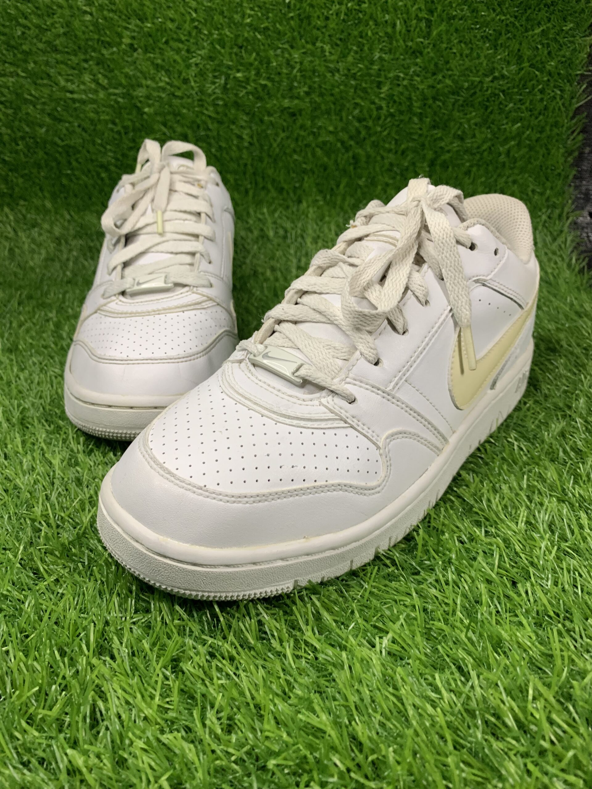 Women's Nike Air Prestige III White - Image 3