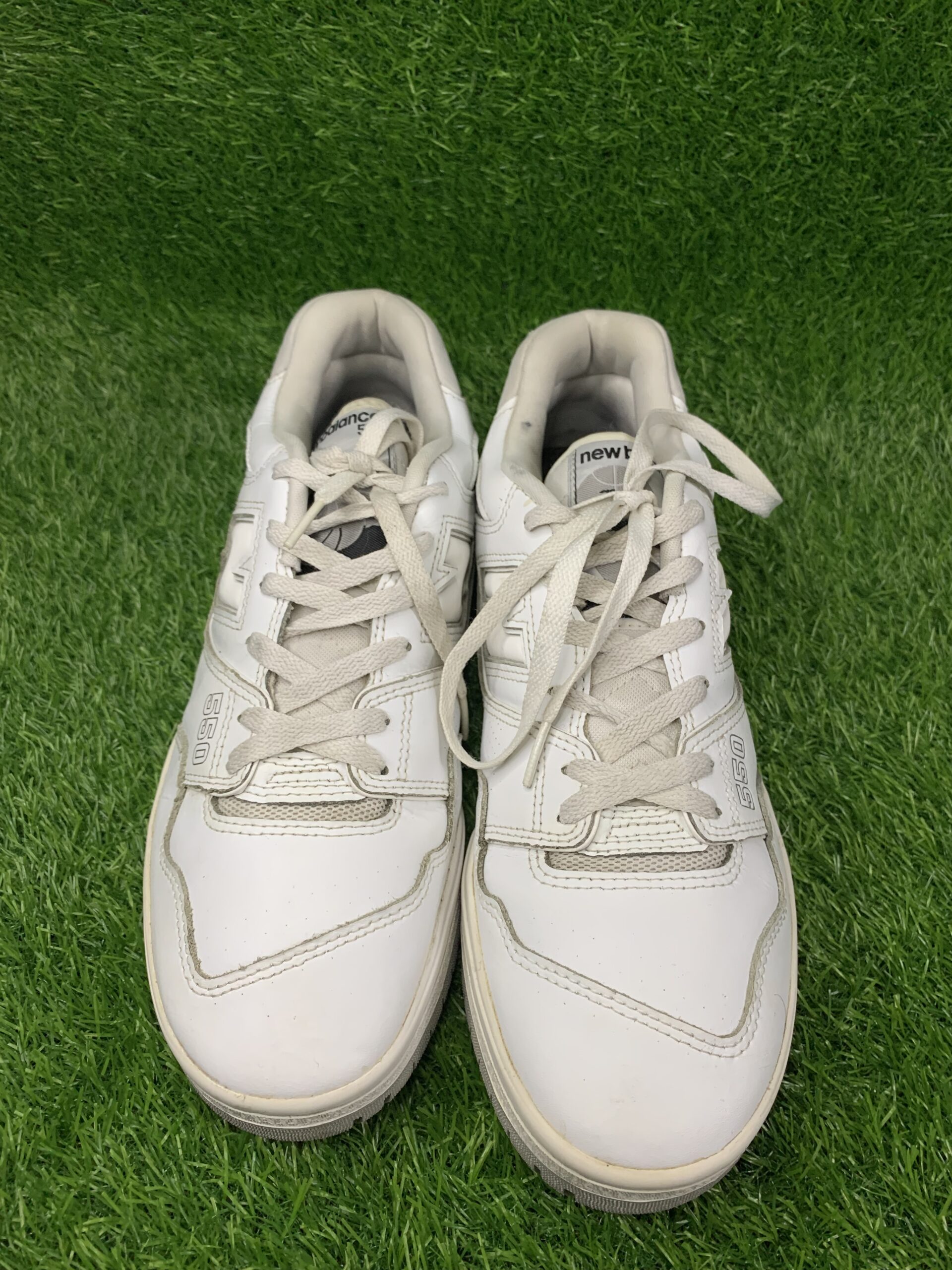 New Balance 550 Shoes - Image 2