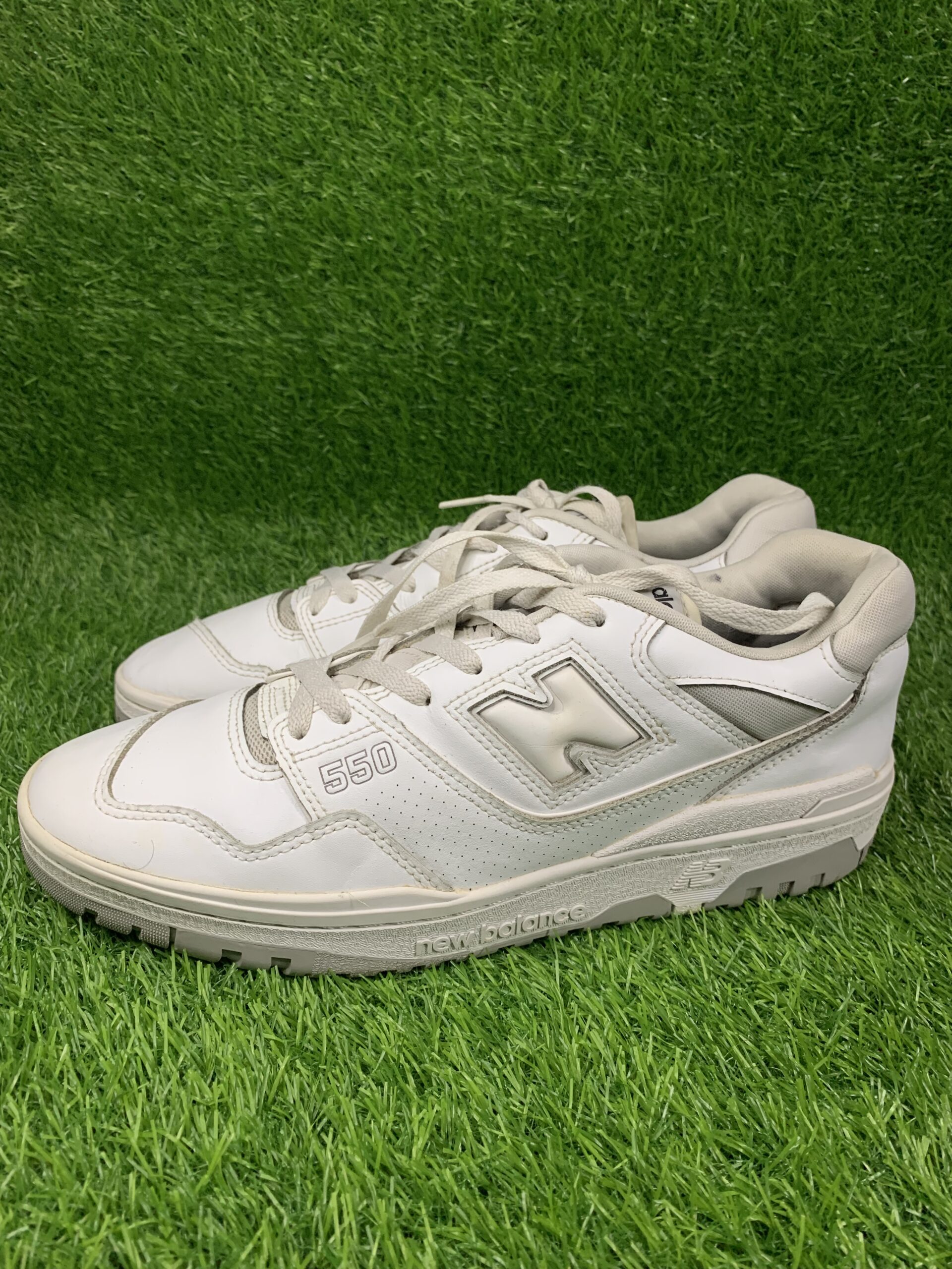 New Balance 550 Shoes