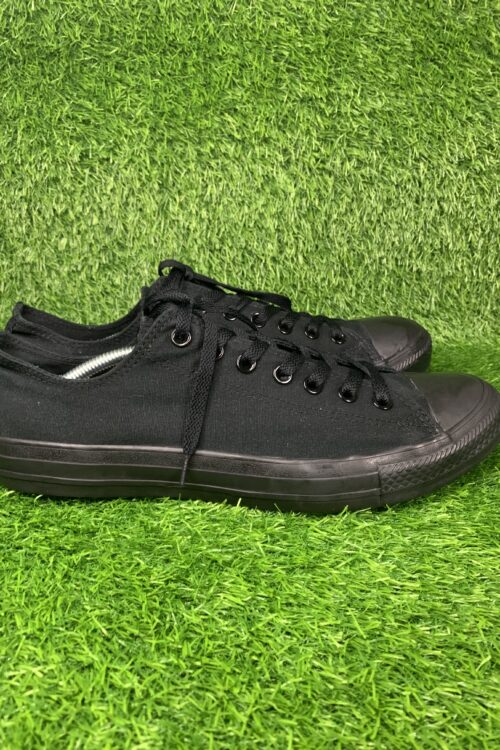 Converse Chuck Taylor All Star low top sneakers