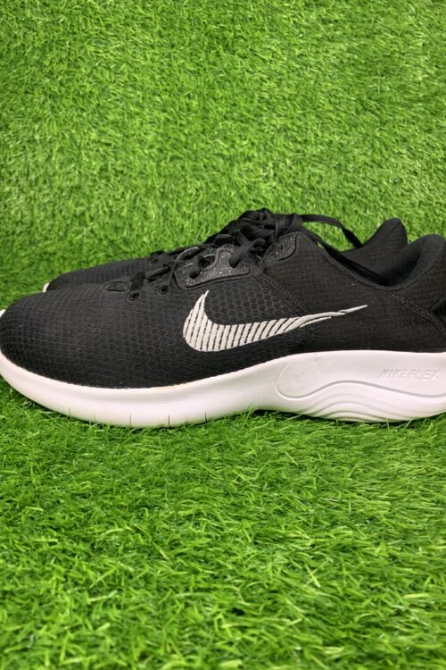 Nike Flex Experience Run 11