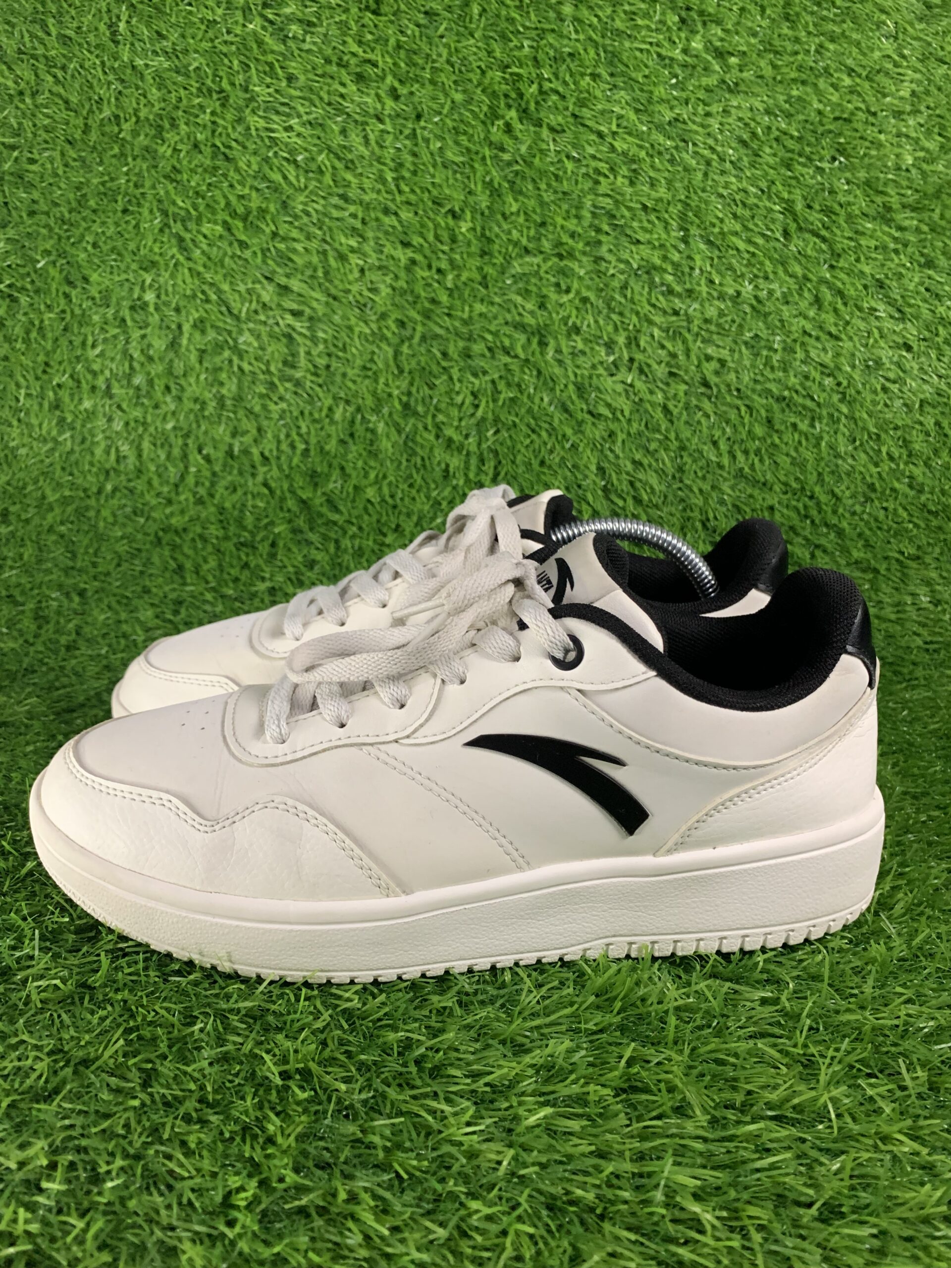 Anta Men's Life Series Sneakers - Image 3